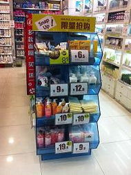 新型廣告燈箱、潮流有機(jī)展柜與時(shí)尚美貨架軟件開發(fā) 創(chuàng)新零售展示解決方案